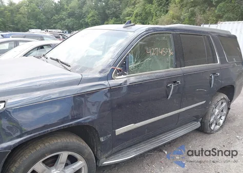 2017 Cadillac Escalade Luxury from USA, damaged, VIN 1GYS4BKJ8HR165830